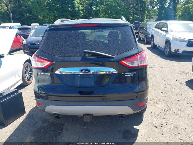 Ford Escape Titanium