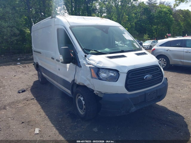 Salvage Ford Transit Image