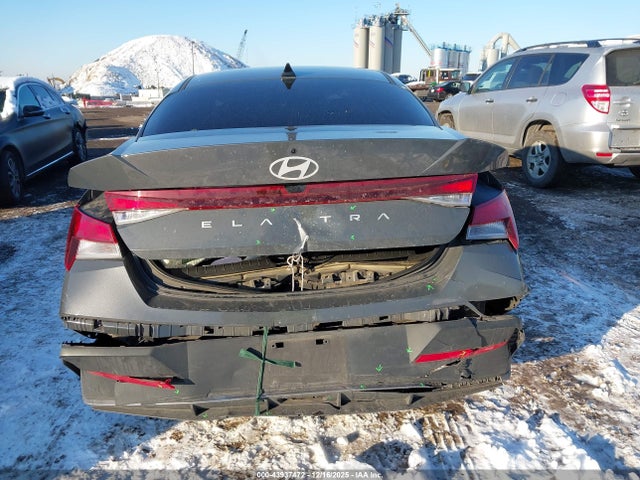 Hyundai ELANTRA Sel
