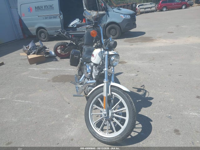 Harley-Davidson Xl883 Hugger