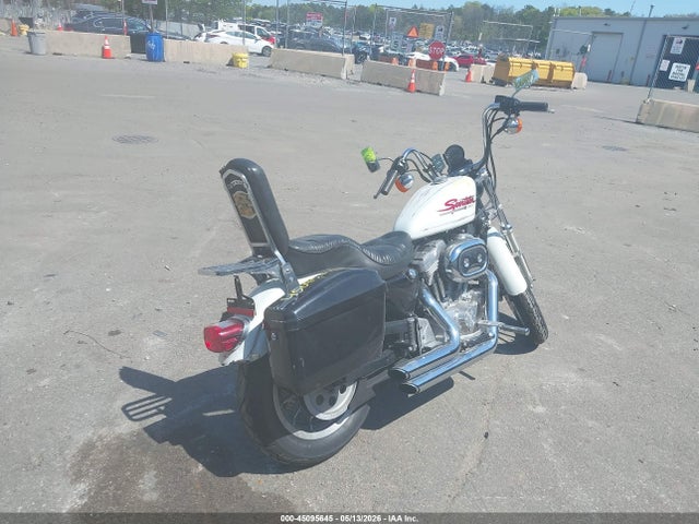 Harley-Davidson Xl883 Hugger