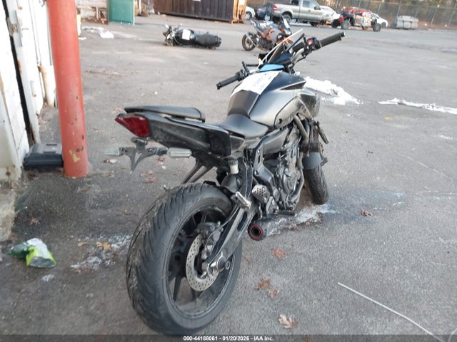Yamaha Mt07