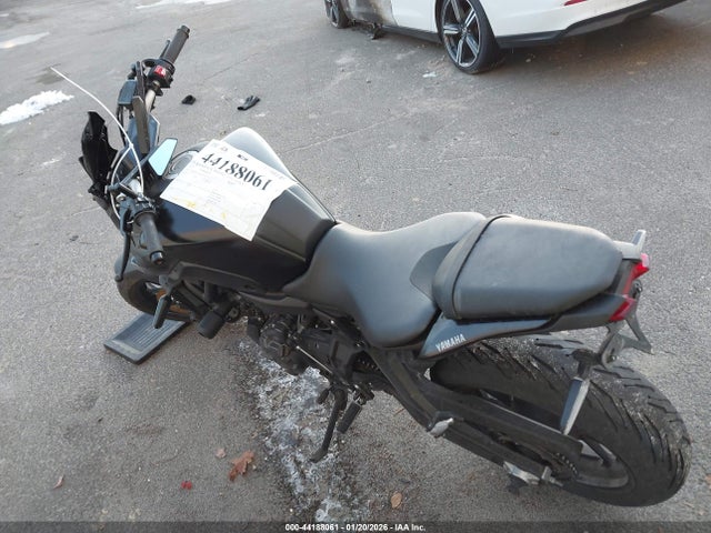 Yamaha Mt07