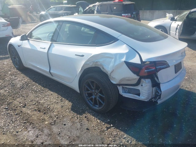 Tesla Model 3 Rear-wheel Drive