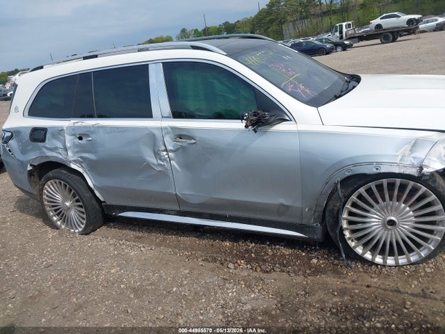 Mercedes-Benz Maybach 4matic