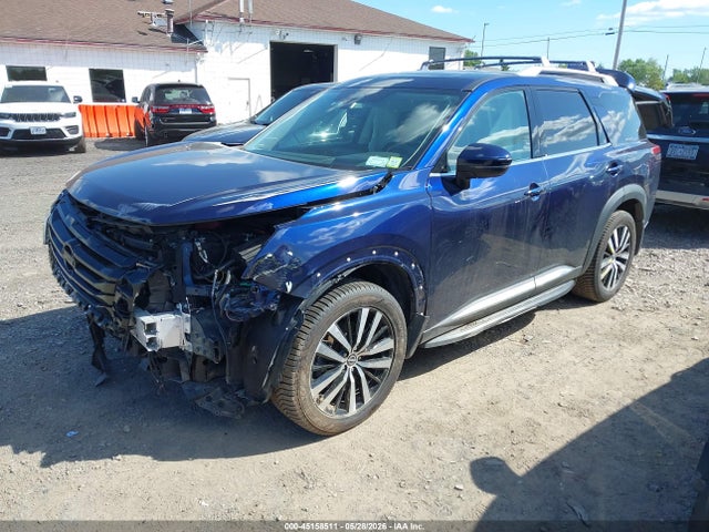 Nissan Pathfinder Platinum 4wd