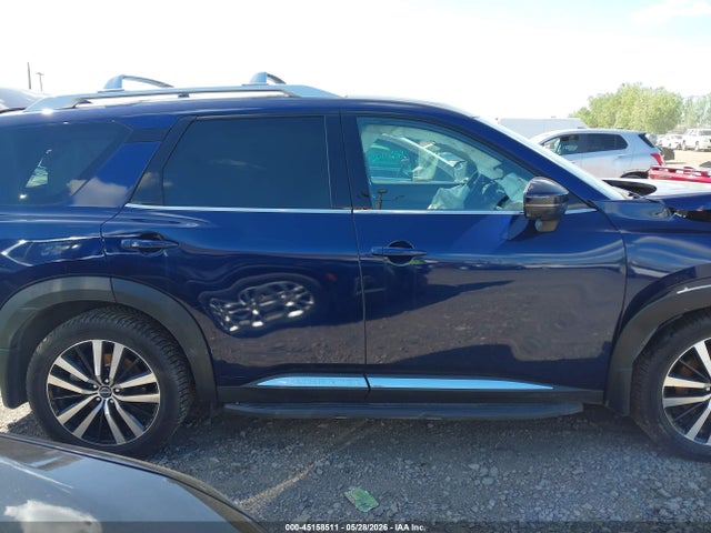 Nissan Pathfinder Platinum 4wd