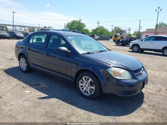 Salvage Chevrolet Cobalt Image