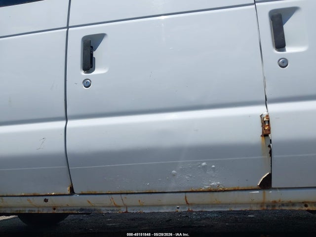 Ford E-350