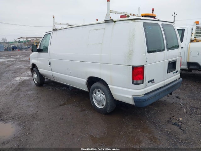 Ford E-150 Commercial