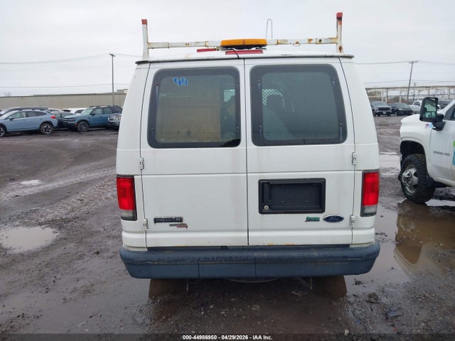 Ford E-150 Commercial