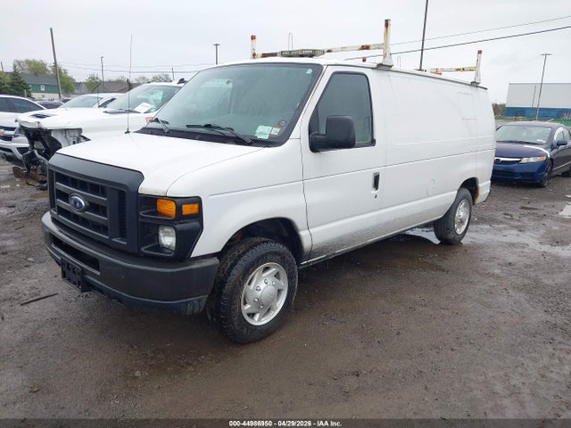 Ford E-150 Commercial