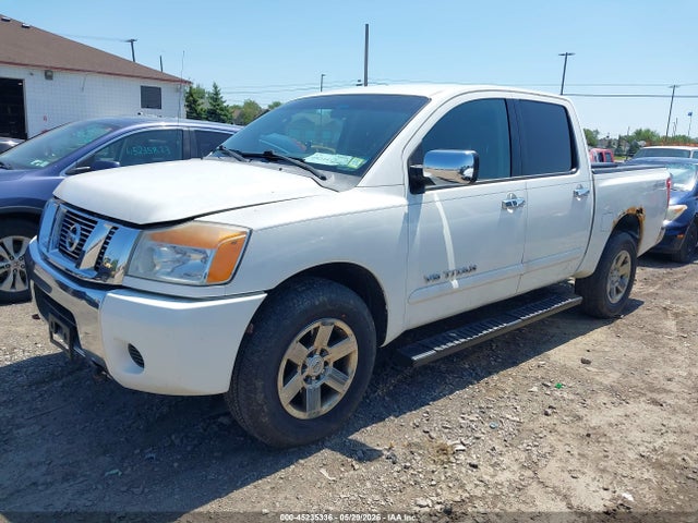 Nissan Titan Se