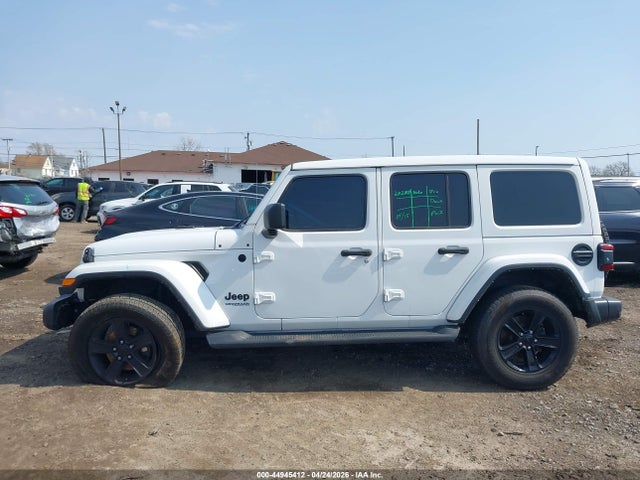 Jeep Wrangler Sahara Altitude 4x4