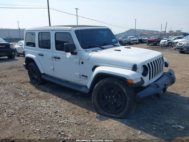 Salvage Jeep Wrangler Image