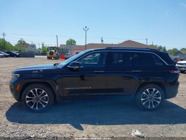 Jeep Grand Cherokee Overland