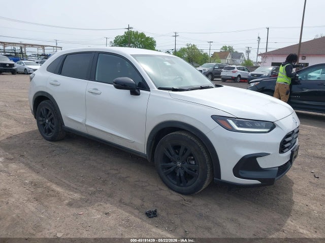 Salvage Honda HR-V Image