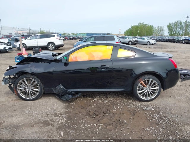 INFINITI G37x