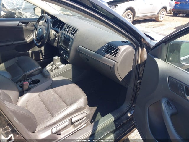 Volkswagen Jetta 1.4t Se