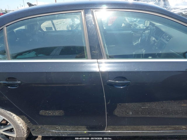 Volkswagen Jetta 1.4t Se