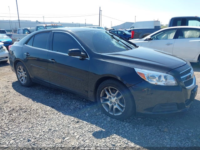 Salvage Chevrolet Malibu Image