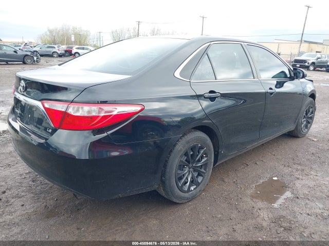 Toyota Camry Le