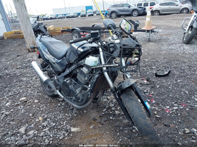 Salvage Kawasaki Ex500 Image