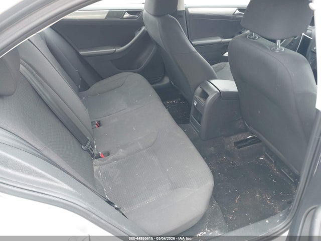 Volkswagen Jetta 1.8t Se