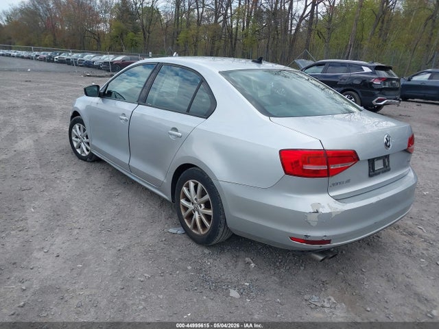 Volkswagen Jetta 1.8t Se