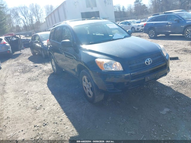 Salvage Toyota RAV4 Image