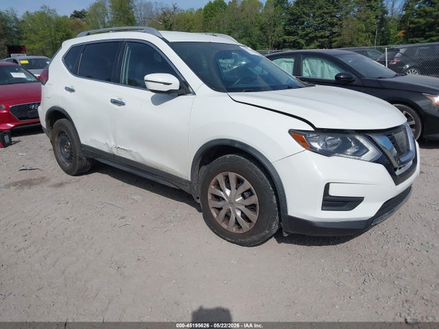 Salvage Nissan Rogue Image
