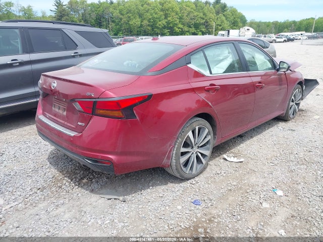 Nissan Altima Sr Intelligent Awd