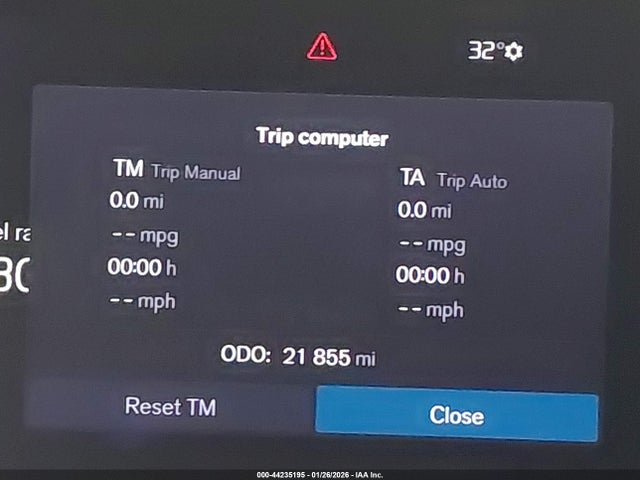 Volvo S60 B5 Plus Dark Theme