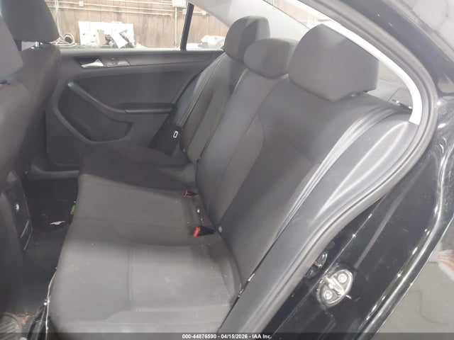 Volkswagen Jetta 2.0l S