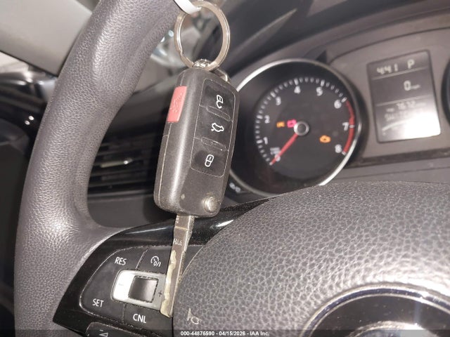 Volkswagen Jetta 2.0l S