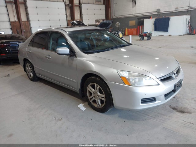 Salvage Honda Accord Image