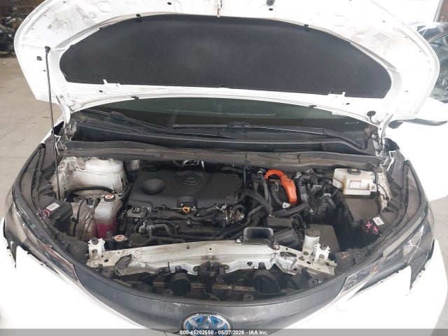 Toyota Sienna Le
