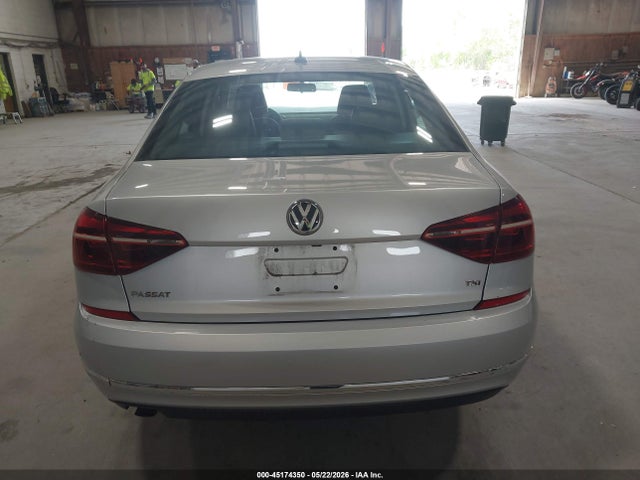 Volkswagen Passat 2.0t Wolfsburg Edition
