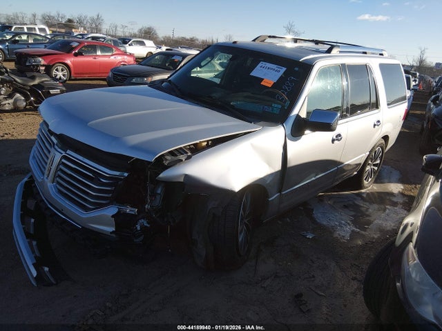 Lincoln Navigator Select