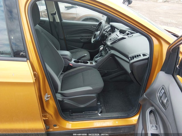 Ford Escape S