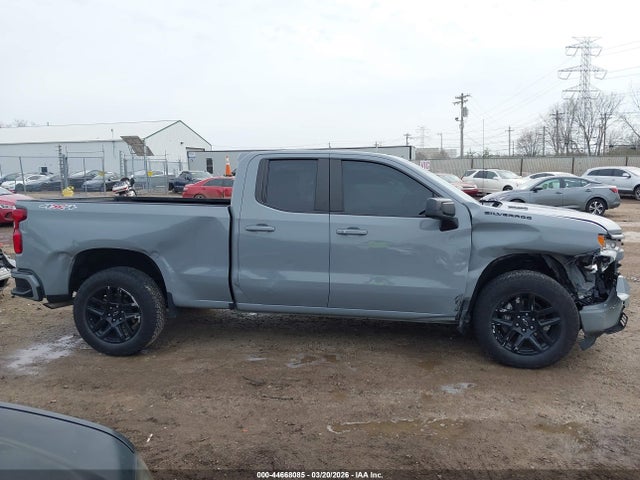 Chevrolet Silverado 1500 4wd  Standard Bed Rst