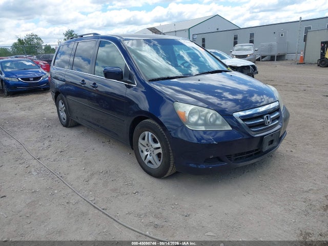 Salvage Honda Odyssey Image