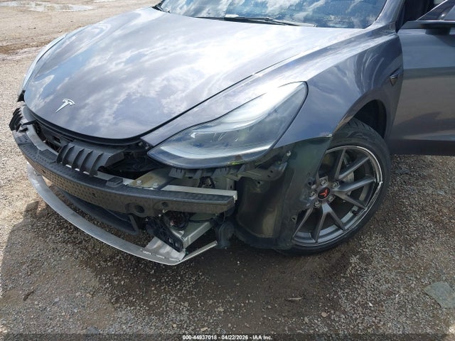 Tesla Model 3 Rear-wheel Drive