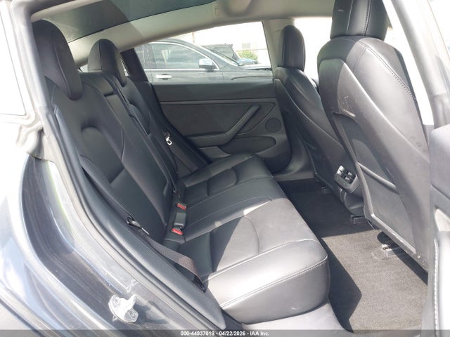 Tesla Model 3 Rear-wheel Drive