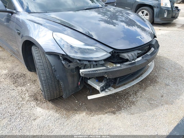 Tesla Model 3 Rear-wheel Drive