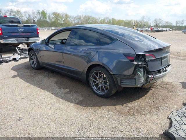 Tesla Model 3 Rear-wheel Drive
