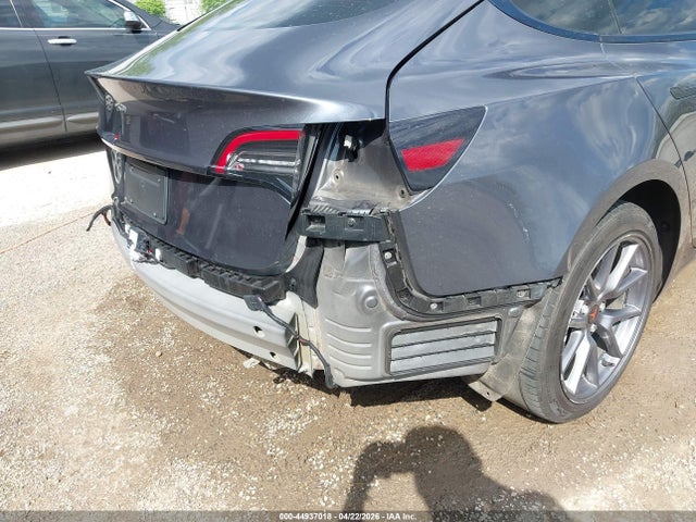 Tesla Model 3 Rear-wheel Drive