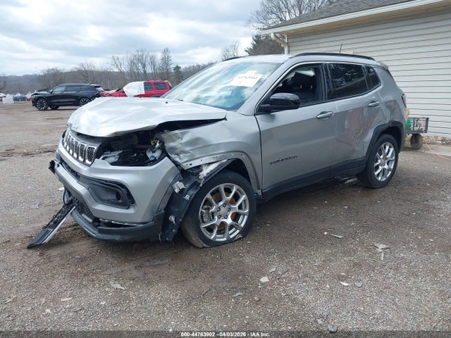 Jeep Compass Latitude Lux Fwd