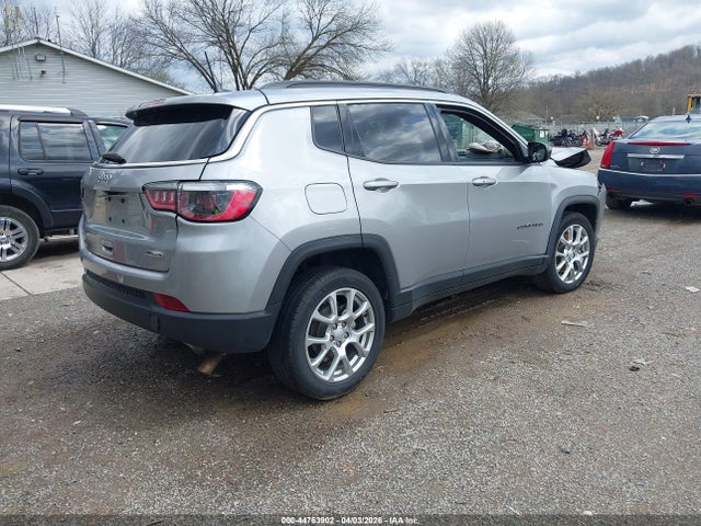Jeep Compass Latitude Lux Fwd