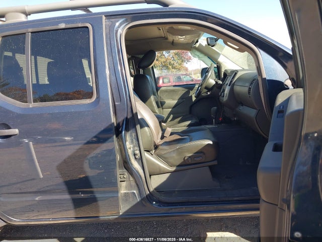 Nissan Frontier Pro-4x 4x4